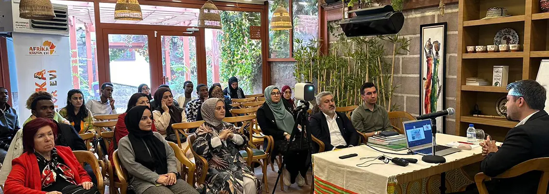 “Afrika’da Göç ve Kalkınma İlişkisinde Afrika Birliği’nin Yaklaşımı” konulu seminer gerçekleştirildi.